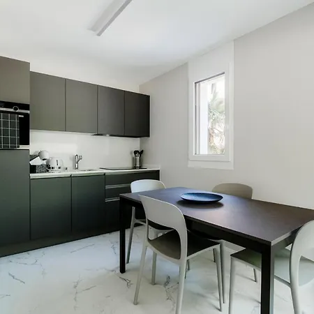 White Studio 8 - New Opening Apartment Locarno