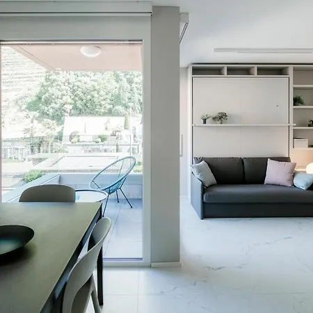 White Studio 8 - New Opening Locarno