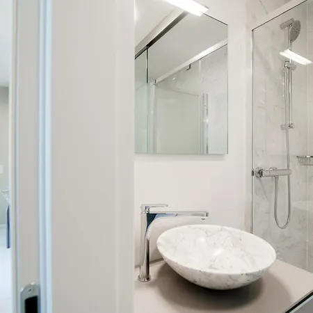White Studio 8 - New Opening Apartment Locarno